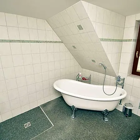 Zur Guten Einkehr Hotel 3*